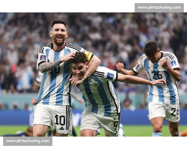 蓝白狂潮燃爆世界杯 阿根廷球迷欢庆巅峰时刻